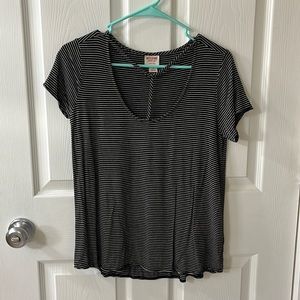 Mossimo Supply Co T-shirt